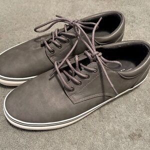 NWOT Men’s Adam Sneakers in Gray from Goodfellow & Co